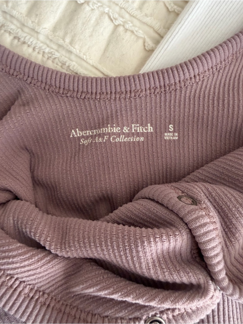 Abercrombie & Fitch Lot Multicolor Top Collection - Picture 7 of 11